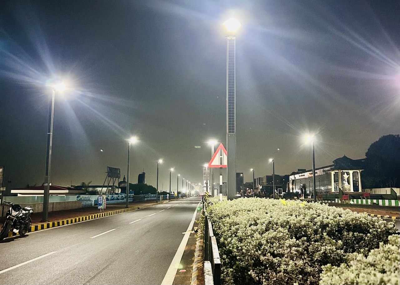 photo_6206072742105256402_y