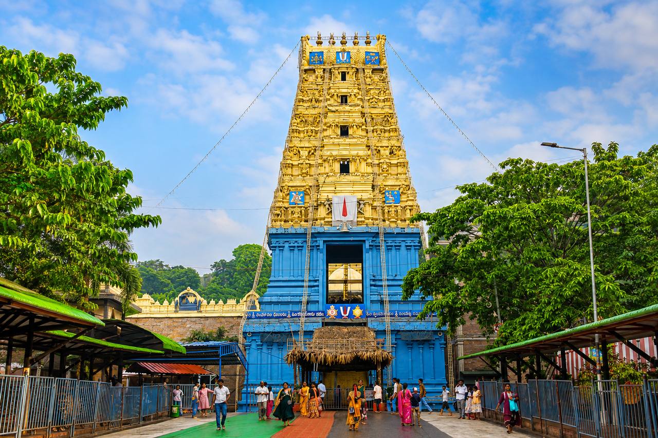 One Day Vizag Sightseeing simhachalam temple